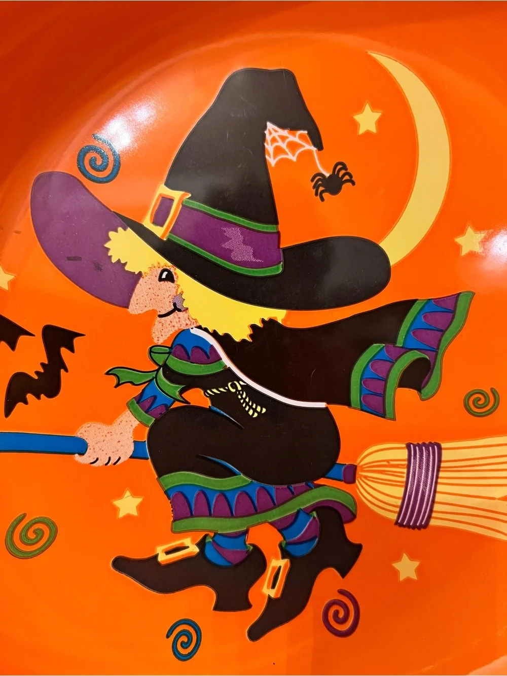 Vintage vibrant Halloween bowl